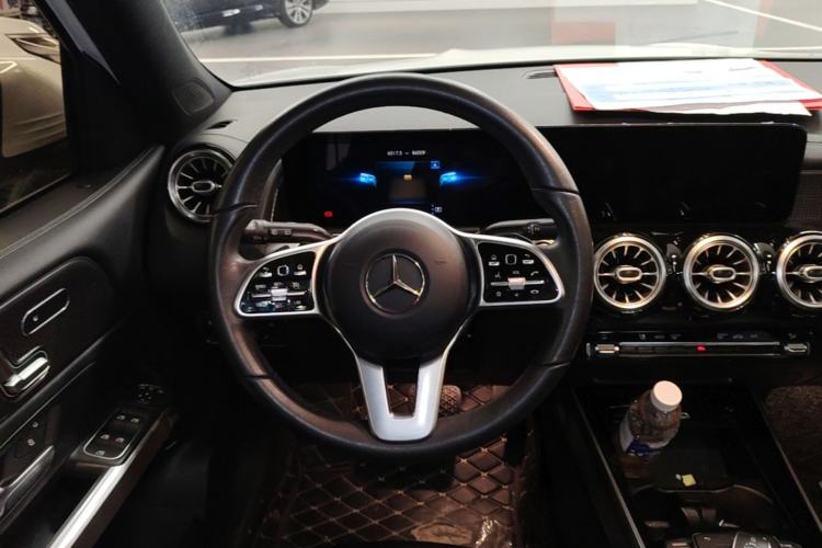Used Mercedes-Benz GLB 2021 GLB 200 Fashion Model Steering Wheel