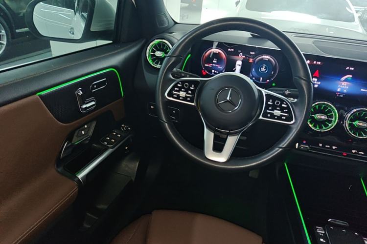 Used Mercedes-Benz GLB 2021 GLB 200 Fashion Model Steering Wheel