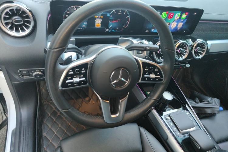 Used Mercedes-Benz GLB 2021 GLB 200 Dynamic Edition Steering Wheel