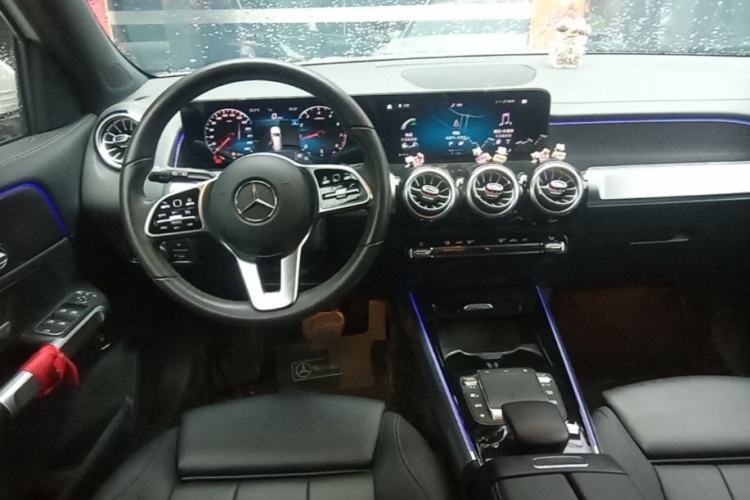 Used Mercedes-Benz GLB 2021 GLB 200 Dynamic Edition Steering Wheel