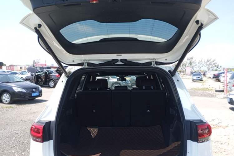 Used Mercedes-Benz GLB 2021 GLB 200 Dynamic Edition Trunk