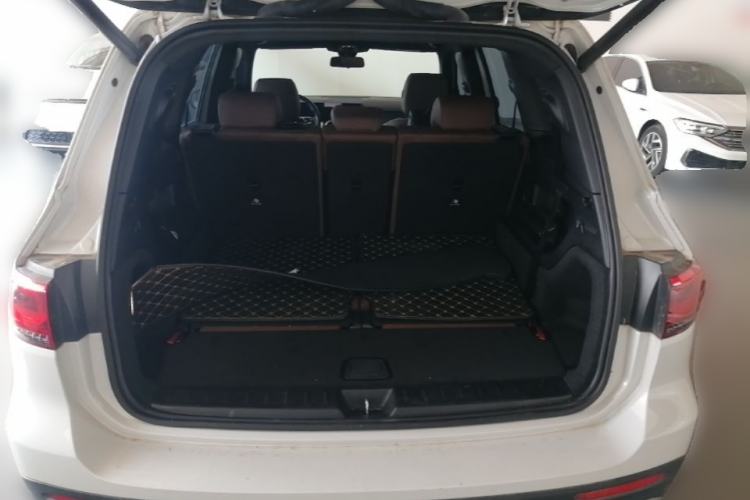 Used Mercedes-Benz GLB 2021 GLB 200 Fashion Model Trunk