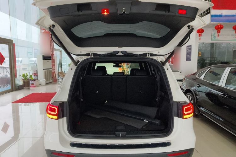 Used Mercedes-Benz GLB 2021 GLB 200 Fashion Model Trunk
