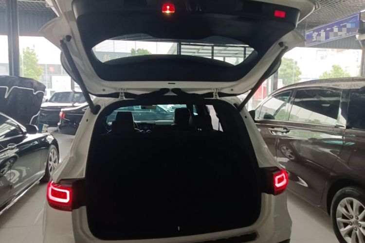 Used Mercedes-Benz GLB 2021 GLB 200 Dynamic Edition Trunk
