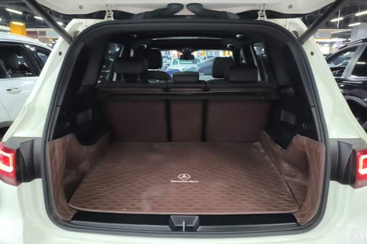 Used Mercedes-Benz GLB 2021 GLB 200 Dynamic Edition Trunk