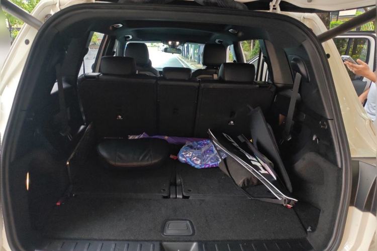 Used Mercedes-Benz GLB 2021 GLB 200 Fashion Model Trunk
