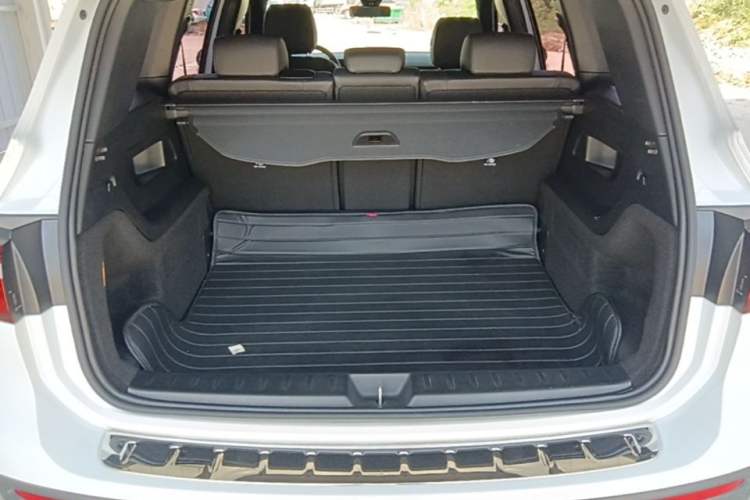 Used Mercedes-Benz GLB 2021 GLB 180 Dynamic Edition Trunk