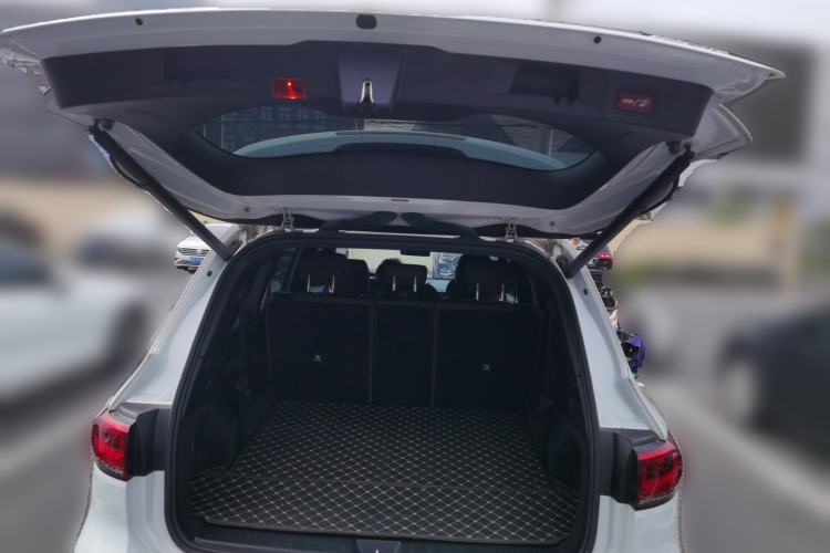 Used Mercedes-Benz GLB 2021 GLB 200 Fashion Model Trunk