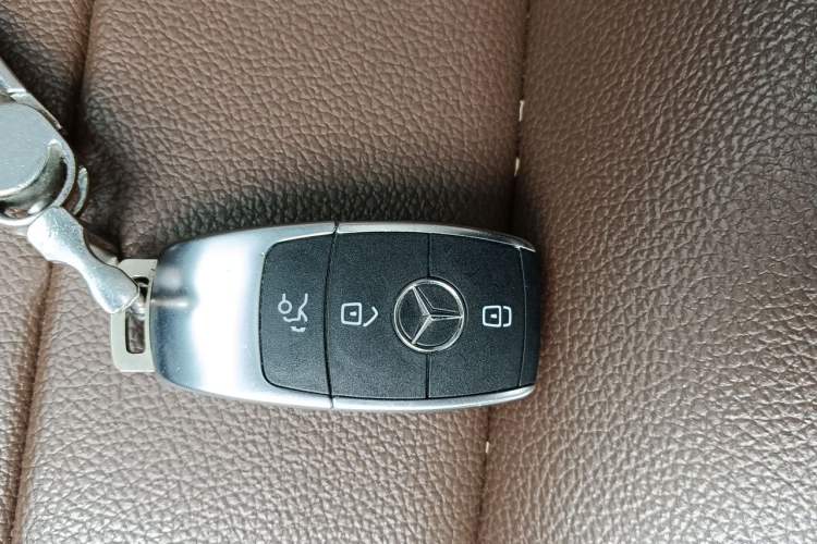 Used Mercedes-Benz GLB 2021 GLB 200 Fashion Model Vehicle Key