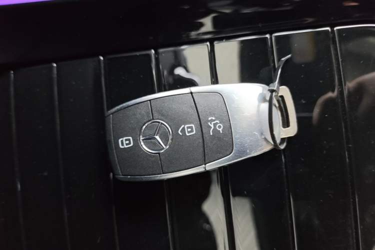 Used Mercedes-Benz GLB 2021 GLB 200 Dynamic Edition Vehicle Key