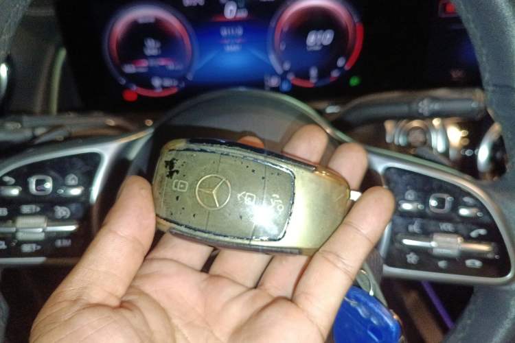 Used Mercedes-Benz GLB 2021 GLB 200 4MATIC Vehicle Key
