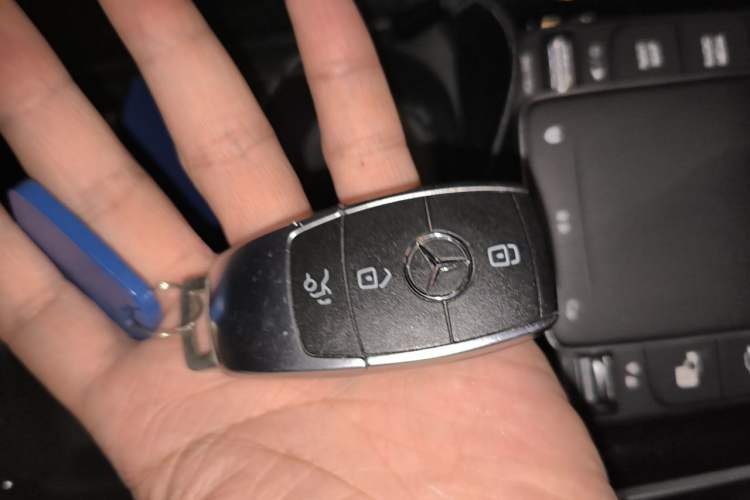 Used Mercedes-Benz GLB 2021 GLB 200 Dynamic Edition Vehicle Key
