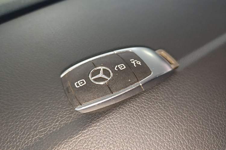 Used Mercedes-Benz GLB 2021 GLB 200 Fashion Model Vehicle Key