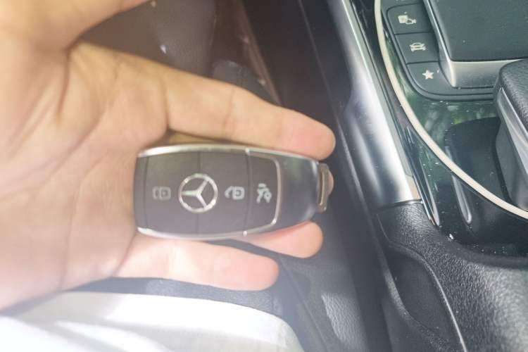Used Mercedes-Benz GLB 2021 GLB 200 Fashion Model Vehicle Key