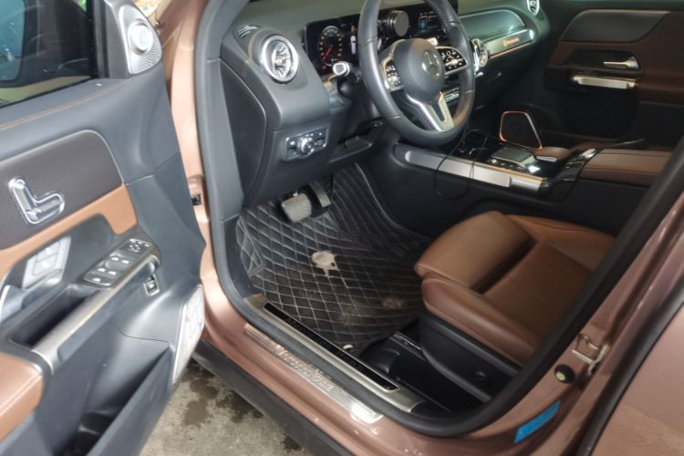 Used Mercedes-Benz GLB 2021 GLB 200 Dynamic Edition Interior 3