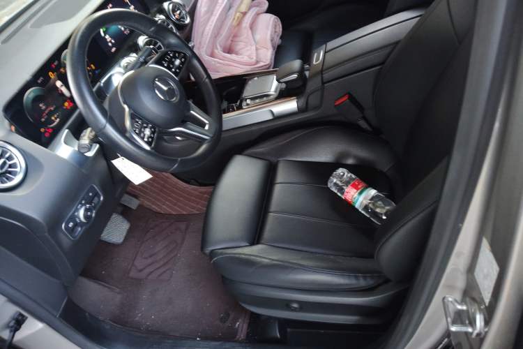 Used Mercedes-Benz GLB 2021 GLB 200 Dynamic Edition Left Front Seat