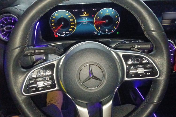 Used Mercedes-Benz GLB 2021 GLB 200 Dynamic Edition Steering Wheel