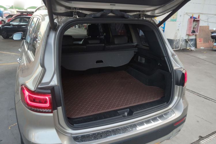 Used Mercedes-Benz GLB 2021 GLB 200 Dynamic Edition Trunk