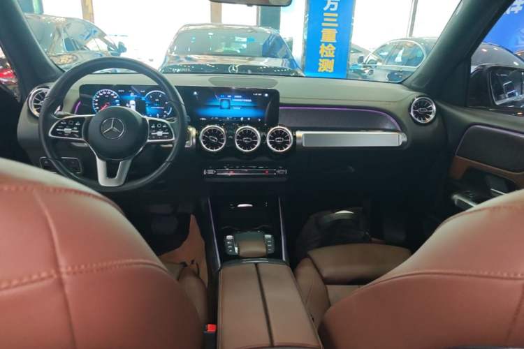 Used Mercedes-Benz GLB 2022 GLB 200 Dynamic Edition Audio And AC Panel