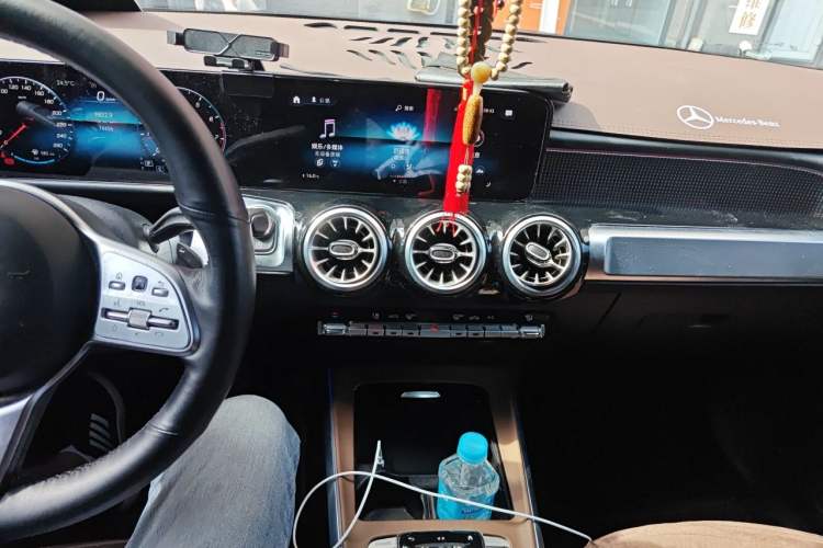 Used Mercedes-Benz GLB 2022 Updated GLB 200 Fashion Edition Audio And AC Panel