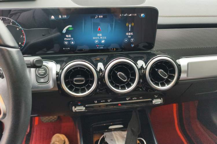 Used Mercedes-Benz GLB 2022 Second Facelift GLB 200 Fashion Edition Audio And AC Panel