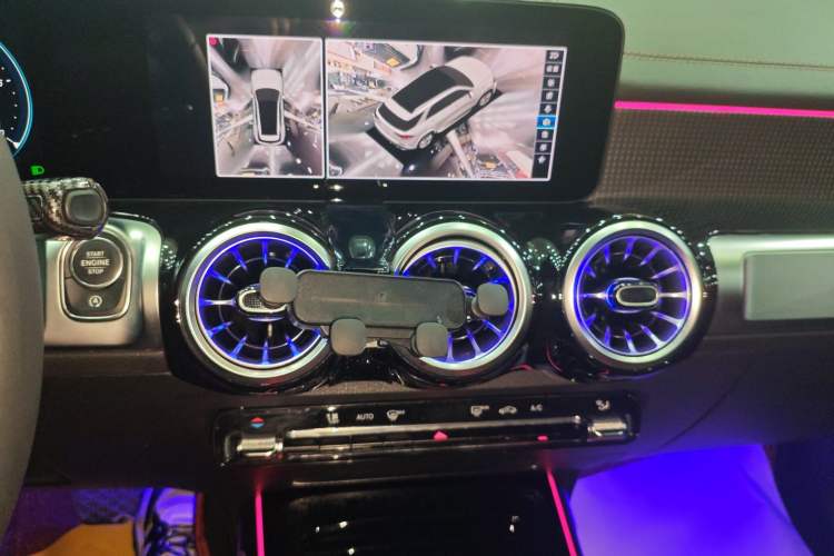 Used Mercedes-Benz GLB 2022 Updated GLB 200 Fashion Edition Audio And AC Panel