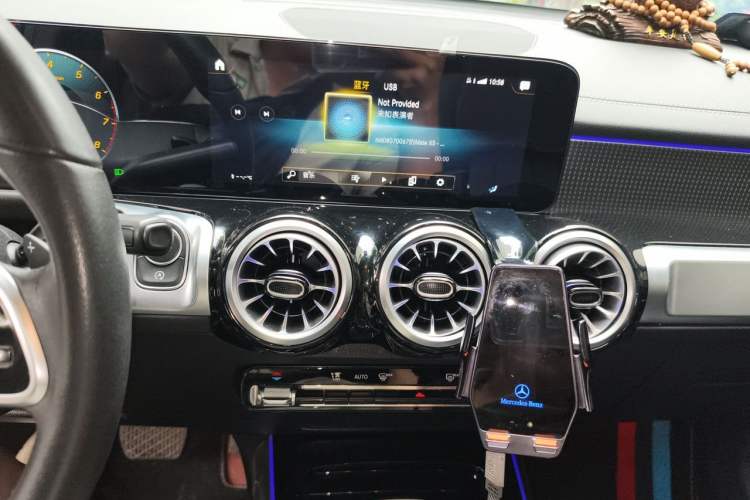 Used Mercedes-Benz GLB 2022 GLB 220 Fashion Model Audio And AC Panel