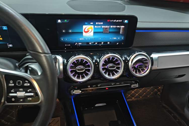 Used Mercedes-Benz GLB 2022 Updated GLB 200 Fashion Edition Audio And AC Panel