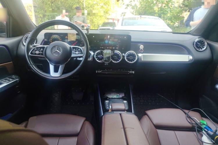 Used Mercedes-Benz GLB 2022 GLB 200 Dynamic Edition Center Console