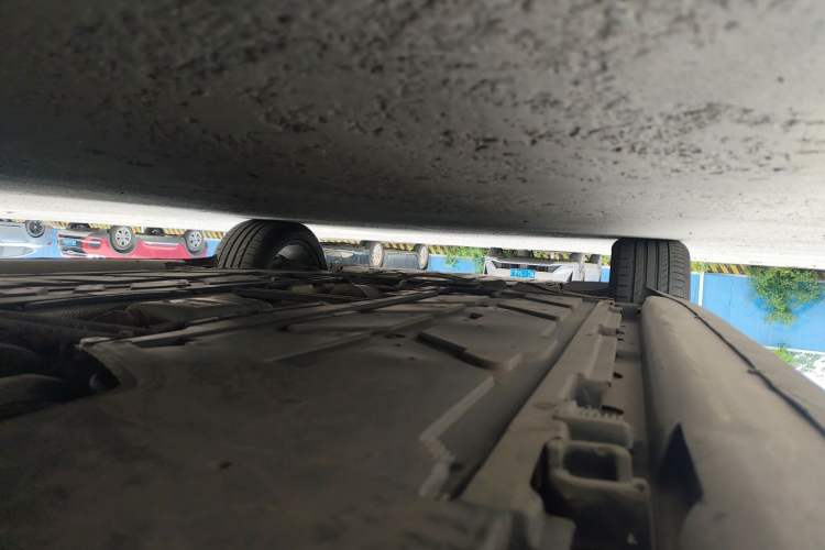 Used Mercedes-Benz GLB 2022 GLB 220 Fashion Model Chassis Rear Left
