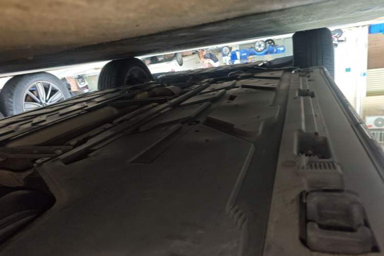Used Mercedes-Benz GLB 2022 Updated GLB 200 Fashion Edition Chassis Rear Left