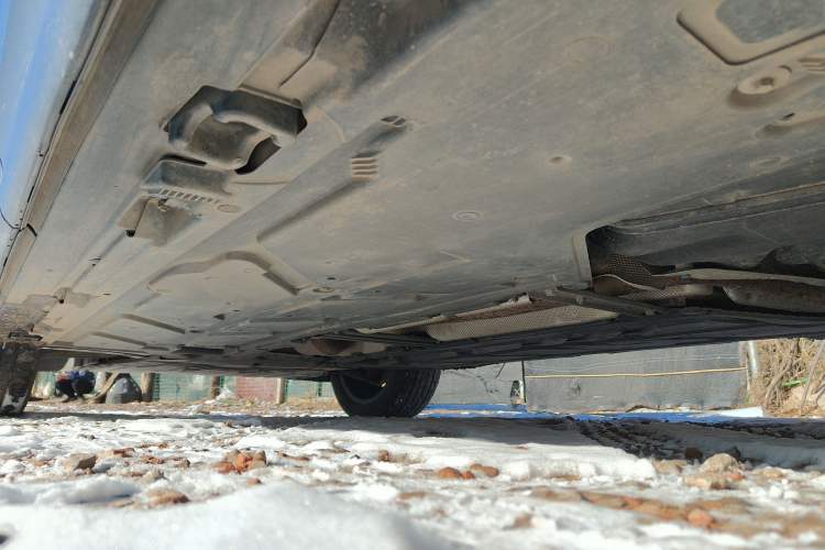 Used Mercedes-Benz GLB 2022 Updated GLB 200 Fashion Edition Chassis Rear Left