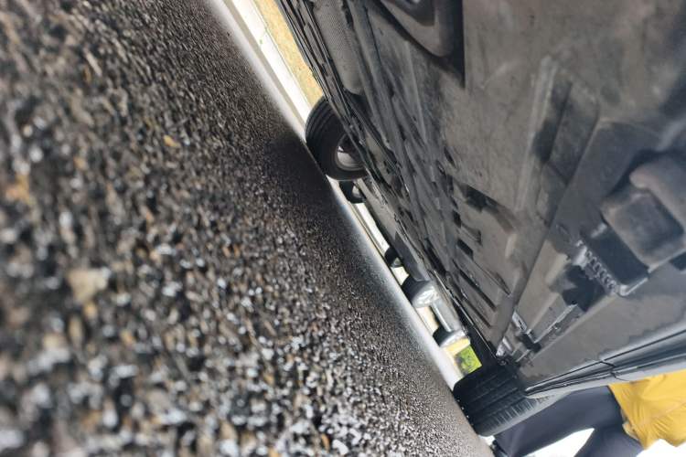 Used Mercedes-Benz GLB 2022 Second Facelift GLB 200 Fashion Edition Chassis Rear Right