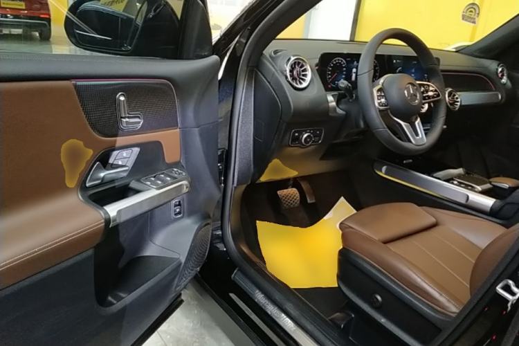 Used Mercedes-Benz GLB 2022 Refresh GLB 200 Dynamic Edition Driver Seat