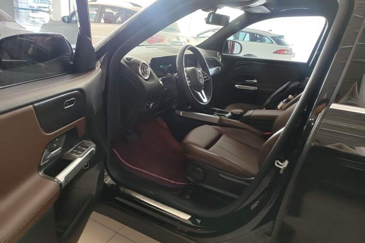 Used Mercedes-Benz GLB 2022 GLB 220 Fashion Model Driver Seat