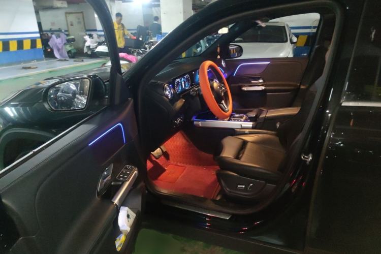 Used Mercedes-Benz GLB 2022 GLB 220 Dynamic Edition Driver Seat
