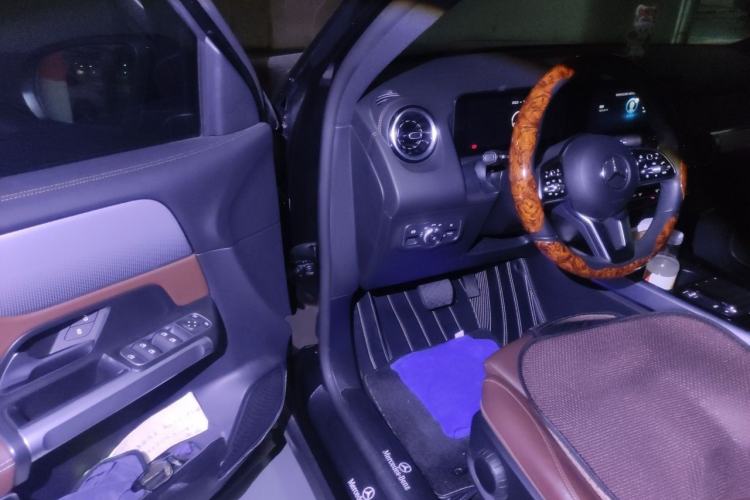 Used Mercedes-Benz GLB 2022 Second Facelift GLB 200 Dynamic Edition Driver Seat