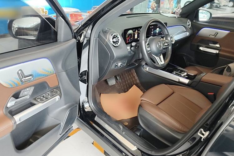 Used Mercedes-Benz GLB 2022 Second Facelift GLB 200 Dynamic Edition Driver Seat