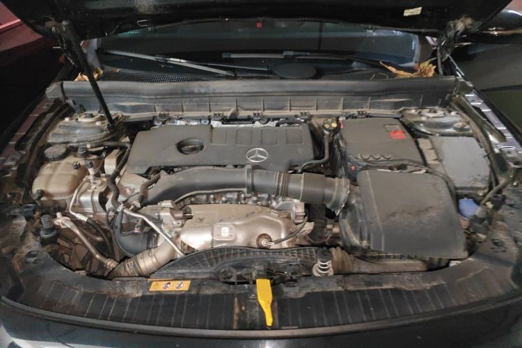 Used Mercedes-Benz GLB 2022 GLB 220 Fashion Model Engine Bay
