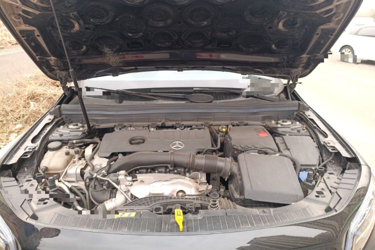 Used Mercedes-Benz GLB 2022 GLB 220 Fashion Model Engine Bay