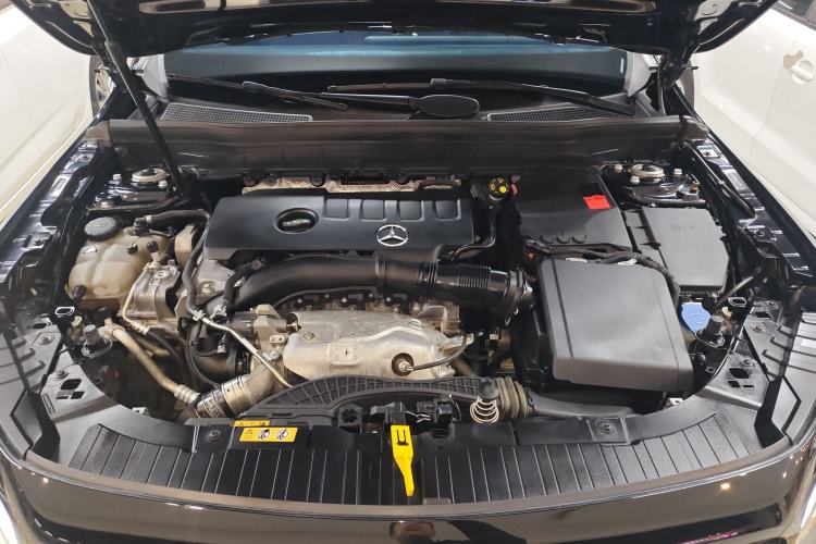 Used Mercedes-Benz GLB 2022 GLB 220 Fashion Model Engine Bay