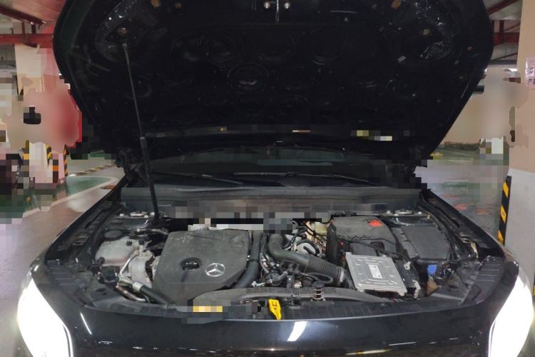 Used Mercedes-Benz GLB 2022 GLB 200 Dynamic Edition Engine Bay