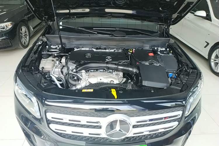 Used Mercedes-Benz GLB 2022 GLB 220 Fashion Model Engine Bay