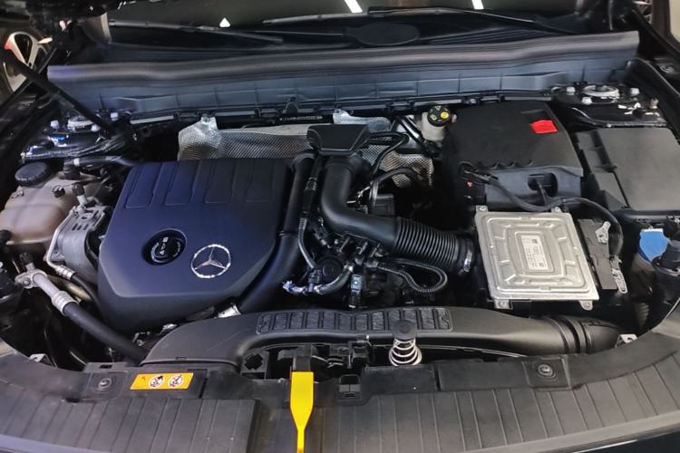 Used Mercedes-Benz GLB 2022 Second Facelift GLB 200 Dynamic Edition Engine Bay