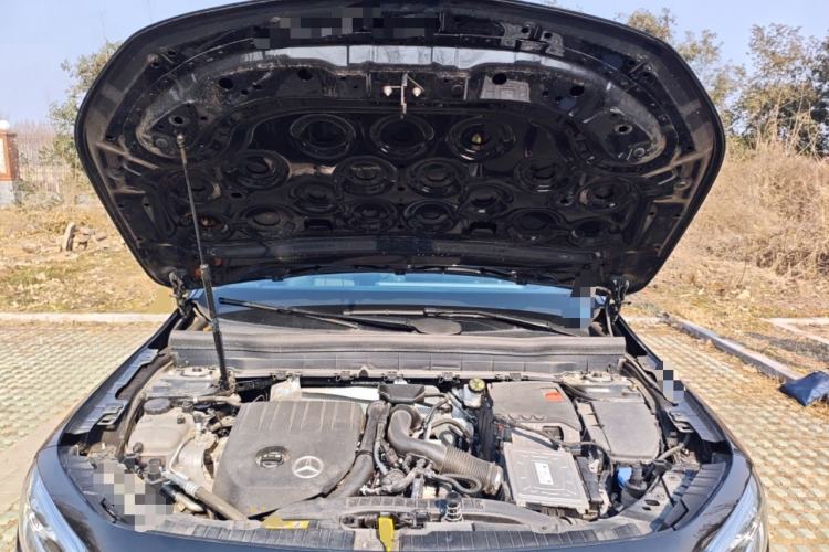 Used Mercedes-Benz GLB 2022 Second Facelift GLB 200 Fashion Edition Engine Bay