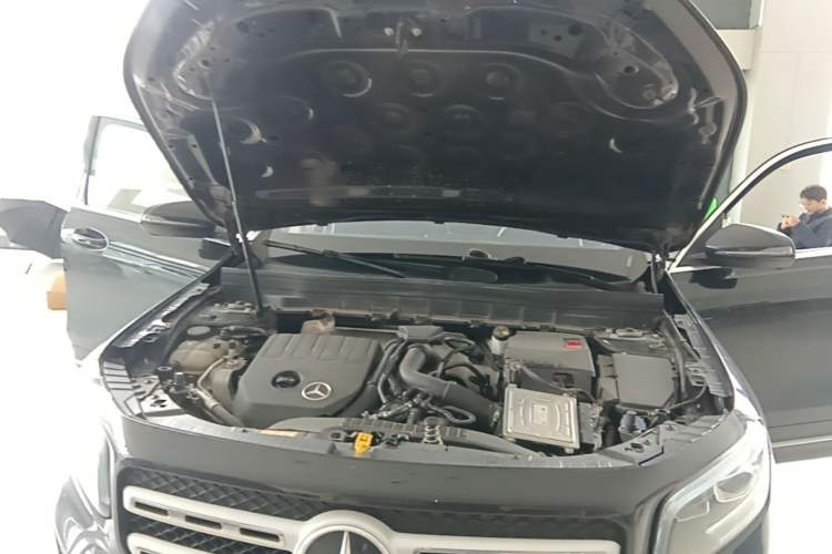 Used Mercedes-Benz GLB 2022 Second Facelift GLB 200 Dynamic Edition Engine Bay