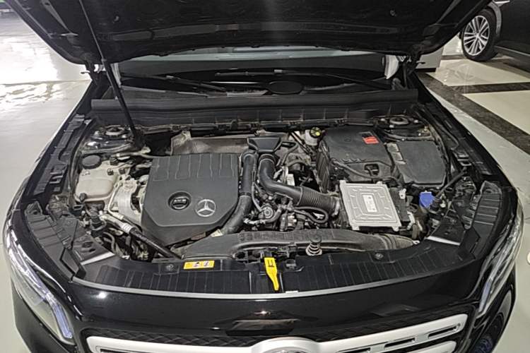 Used Mercedes-Benz GLB 2022 Refresh GLB 200 Dynamic Edition Engine Bay