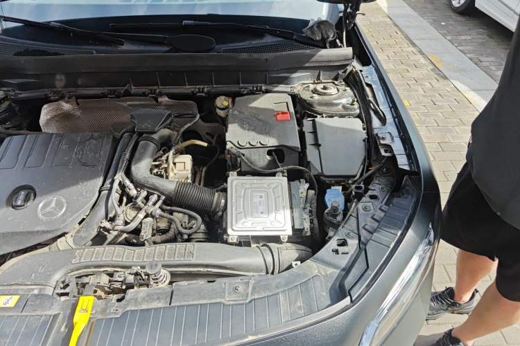 Used Mercedes-Benz GLB 2022 Updated GLB 200 Fashion Edition Engine Bay Left