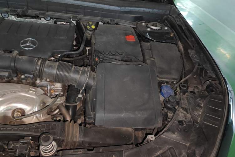 Used Mercedes-Benz GLB 2022 GLB 220 Dynamic Edition Engine Bay Left