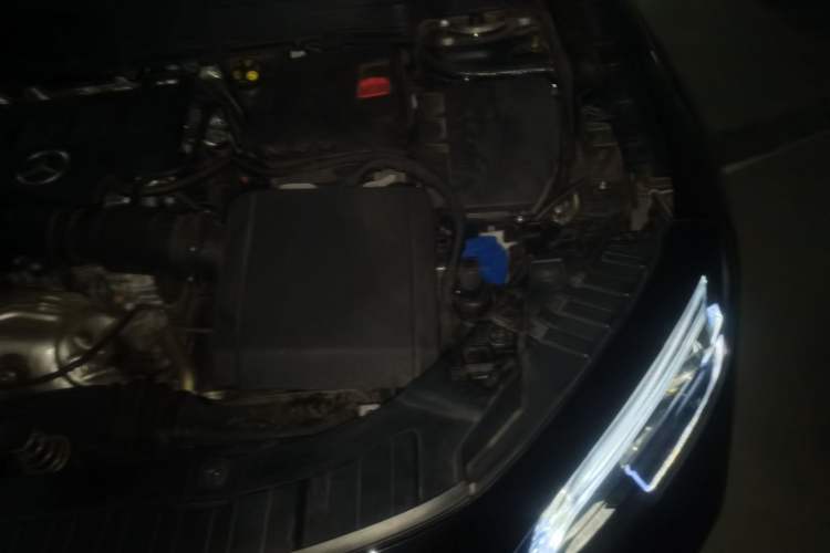 Used Mercedes-Benz GLB 2022 GLB 220 Dynamic Edition Engine Bay Left